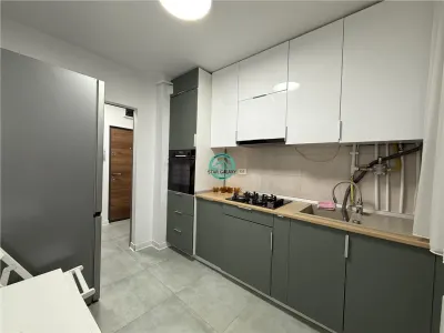 Apartament cu 2 camere de inchiriat, decomandat, in Cornisa la 7 min from UMF - Targu Mures