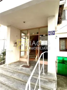 Apartament 2 camere decomandate, etaj 3, zona Energiei, str. Banatului 3 - foto 23