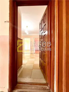 Apartament 2 camere decomandate, etaj 3, zona Energiei, str. Banatului 3 - foto 5