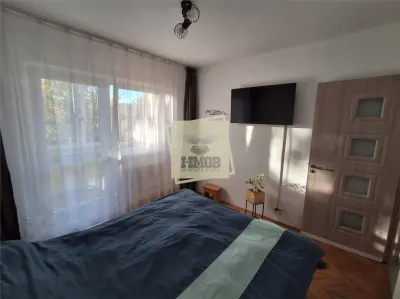 Apartament decomandat 3 camere et 2 cu 2 balcoane Valea Aurie - foto 4