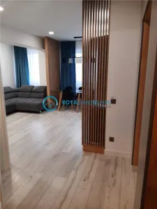 Royal Imobiliare - Inchiriere apartament 3 camere zona 9 Mai - foto 3