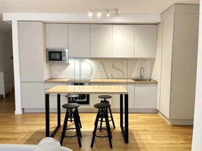 Apartament 2 camere | Unirii | Biblioteca Nationala | 2 bai | Piscina - foto 4