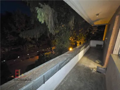 Apartament 3 camere, UMF, Aleea Cornisa, etaj 2, Targu Mures - foto 9