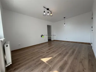 Apartament 2 camere, posibilitate investitie in Brasov - foto 4