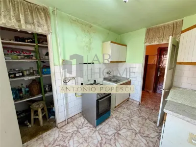 Apartament 3 camere, 2 balcoane, Ploiesti, zona Cantacuzino. - foto 12