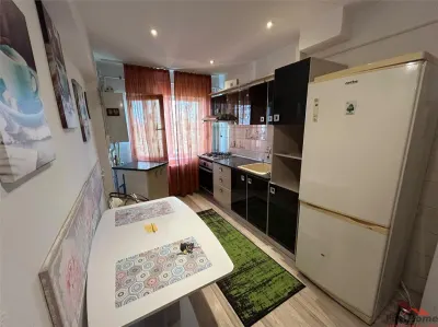 Apartament cu 2 camere de vanzare, zona scoala 7 - foto 3