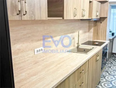 Apartament cu 2 camere, decomandat, zona Tatarasi Oancea - foto 6