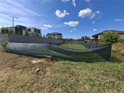 Teren intravilan 360 mp - Voluntari - apropiere padure - foto 4