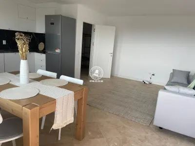 Apartament 3 camere de inchiriat, prima inchiriere - Copou - foto 8
