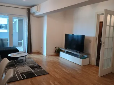 Apartament 2 Camere – Himson Residence, Tătărași | Etaj 2, Lift, AC - foto 4