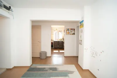 Apartament AN cu 4 camere Bld Dacia - Oradea