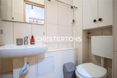 Apartament 3 camere cu centrala proprie si 2 bai, Calea 13 septembrie, de inchiriat - foto 13
