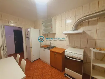 Royal Imobiliare - Inchiriere apartament 2 camere zona Piata Mihai Viteazu - foto 8