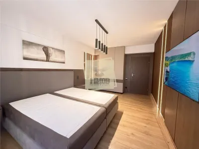 Apartament 116 mpu 3 camere 2 bai  2 balcoane garaj Mihai Viteazu - foto 2