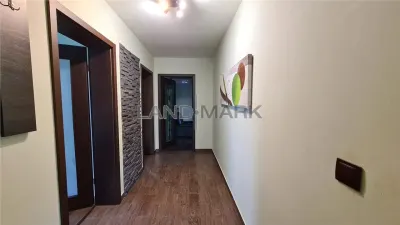 De inchiriat apartament 3 camere in vila zona Favorit-Circumvalatiunii - foto 7