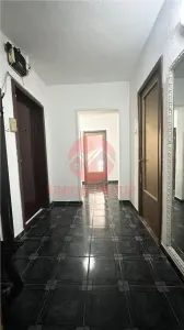 Apartament 3 Camere Decomandat | Locatie Excelenta | Bd Mamaia Delfinariu - foto 10