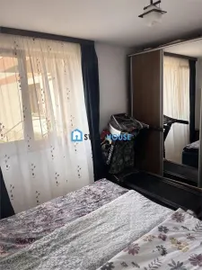 Apartament 2 camere de vanzare Tractorul - foto 2