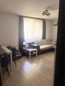 Apartament 2 camere de vanzare Tractorul - foto 3