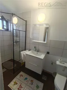 Apartament de 3 camere la vila , zona Bran - foto 9