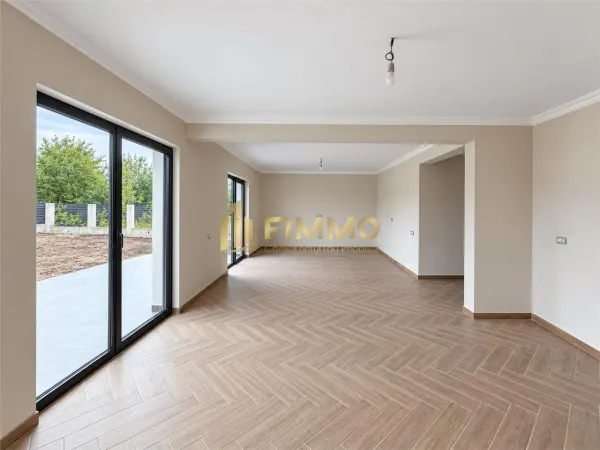 Casă 4 camere Suceava - poza 3