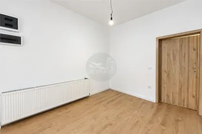 Apartament 3 camere RENOVAT INTEGRAL zona Piata Cibin - foto 11