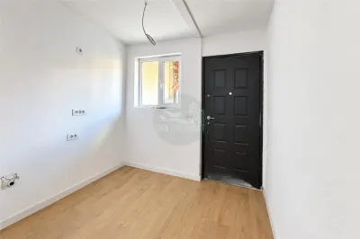 Apartament 3 camere RENOVAT INTEGRAL zona Piata Cibin - foto 14