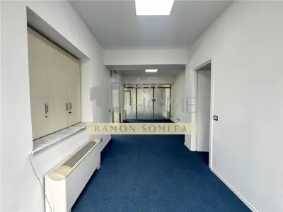 Spatii birouri de la 15 mp pana la  150 mp, zona centrala, Ploiesti - foto 15