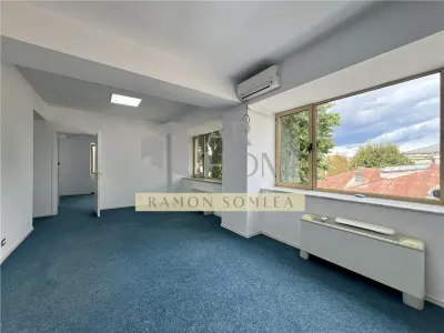 Spatii birouri de la 15 mp pana la  150 mp, zona centrala, Ploiesti - foto 22