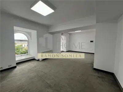 Spatii birouri de la 15 mp pana la  150 mp, zona centrala, Ploiesti - foto 32