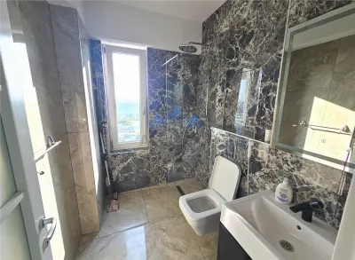Bloc nou, Copou, apartament modern amenajat - foto 7