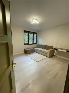 Apartament 3 camere | 75 mp | Braytim | Parter | Grădină proprie | 2 locuri de parcare - foto 3