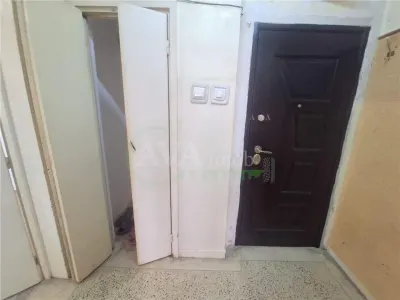 Apartament 2 camere semidecomandat, zona Garii - foto 9