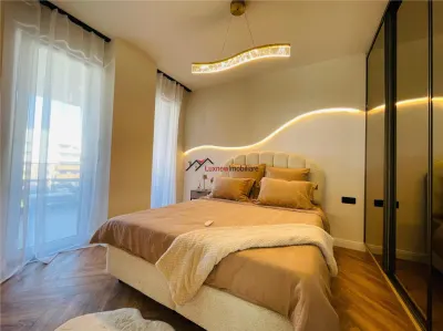 La superlativ, 3 camere 67 mp, 2 bai, 2 terase etaj intermediar lux, doar de bani si haine ai nevoie! - foto 7
