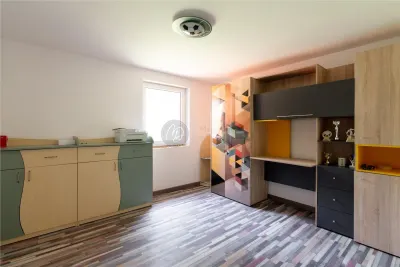 MDI casa cu teren generos Oradea - foto 4