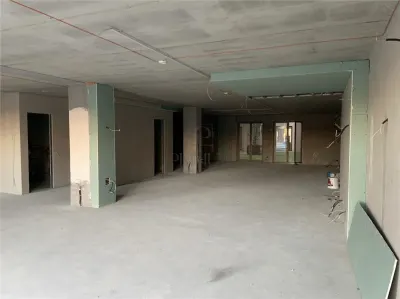Spațiu comercial 180 mp | Oportunitate de business | Condiții negociabile | Proprietar flexibil - foto 5