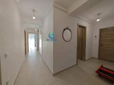 Inchiriem Apartament 3 Camere, Modern, Decomandat, Tractorul Urban - foto 19