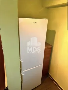 Decomandat la etajul 1 cu 2 bai, 120 mp utili - foto 3