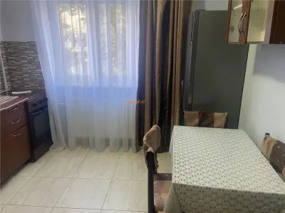 Garsoniera de inchiriat in Focsani , zona Gara , et 1/4 , renovata si mobilata complet - foto 8