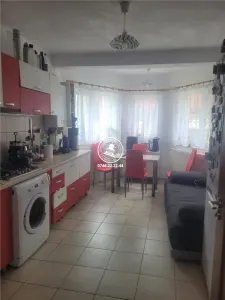 Vila  de vanzare  Breazu - foto 5