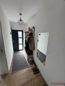 Casa noua, 3 cam, 2 bai, mobilata si utilata,  curte, foisor - foto 14