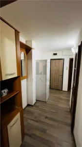 Apartament 3 camere de închiriat   Zona Soarelui - foto 4