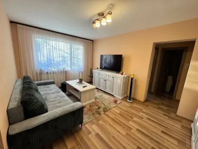 Apartament 3 camere de vanzare zona Sasar - Baia Mare