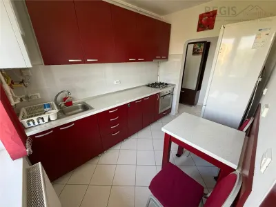 Apartament 2 camere decomandat , luminos si gata de mutare - foto 9