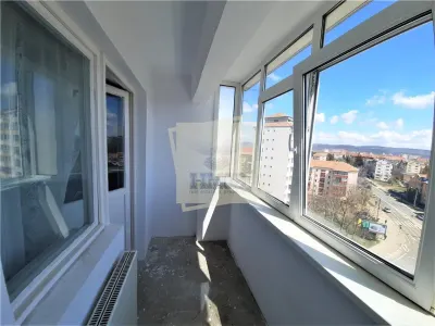 Apartament  2 camere decomandate si balcon pe Bulevardul Mihai Viteazul - foto 10