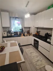 Apartament 2 camere, Loc de parcare subteran si boxa, Zona Tractorul, Brasov - foto 10