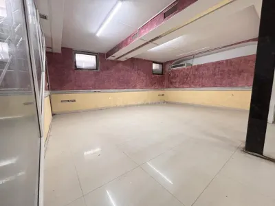 Spatiu comercial ultracentral - 250-750 mp - Vizibilitate excelenta - foto 18