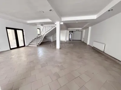 Spatiu comercial ultracentral - 250-750 mp - Vizibilitate excelenta - foto 4