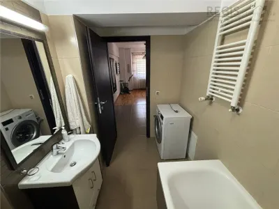 Apartament cu 2 Camere Decomandat in Privilegio - foto 15
