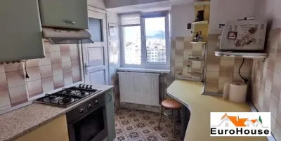 Apartament cu 3 camere de vanzare in Alba Iulia CENTRU - foto 5
