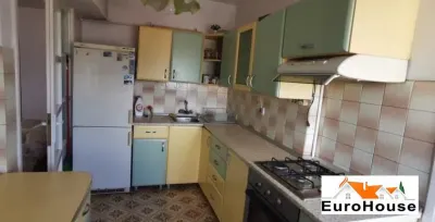 Apartament cu 3 camere de vanzare in Alba Iulia CENTRU - foto 6